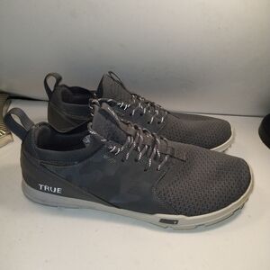 True Linkswear OG Feel Gray Camo Spikeless Golf Shoes Men's sz 11.5.